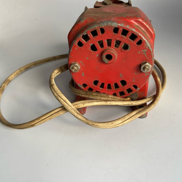 Vintage Working Erector Set Motor - Picture 5 of 13